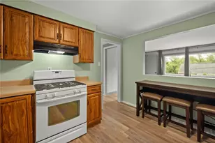 205 Mary Ellen Dr, North Versailles, PA 15137 - Photo 9
