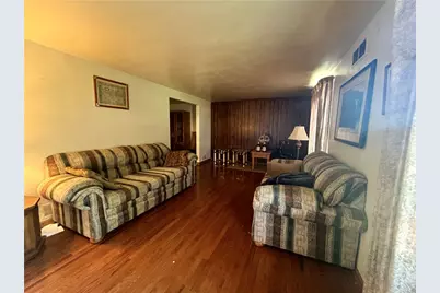 1061 Old Post Rd, South Park, PA 15129 - Photo 11