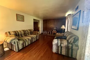 1061 Old Post Rd, South Park, PA 15129 - Photo 11
