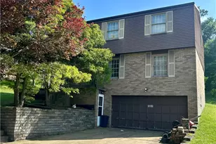 1061 Old Post Rd, South Park, PA 15129 - Photo 1