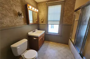 916 Harrison St, New Castle, PA 16101 - Photo 21