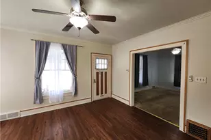 916 Harrison St, New Castle, PA 16101 - Photo 9