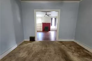 916 Harrison St, New Castle, PA 16101 - Photo 11