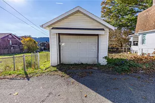 1312 Woodmont Ave, New Kensington, PA 15068 - Photo 23