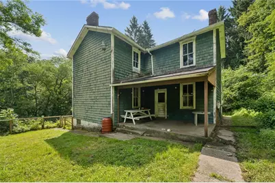911 Whitten Hollow Rd, Upper Burrell, PA 15068 - Photo 3