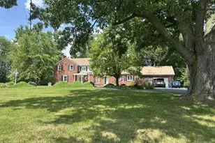 29 College Dr, Monaca, PA 15061 - Photo 3
