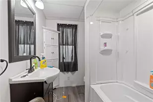 971 Thompson Ave, Donora, PA 15033 - Photo 13