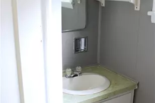 1347 Philadelphia St, Indiana Boro, PA 15701 - Photo 5