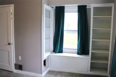 1347 Philadelphia St, Indiana Boro, PA 15701 - Photo 3