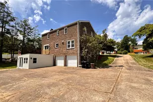1033 Balmoral Dr, Pittsburgh, PA 15237 - Photo 3
