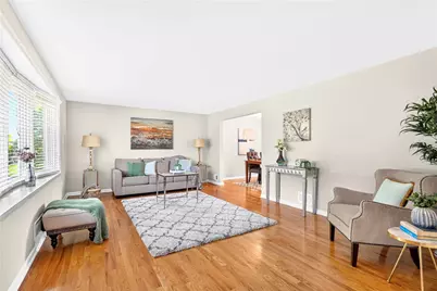 1033 Balmoral Dr, Pittsburgh, PA 15237 - Photo 9