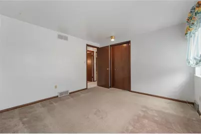 261 Shasta Dr, Pittsburgh, PA 15239 - Photo 9