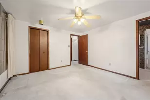 261 Shasta Dr, Pittsburgh, PA 15239 - Photo 17