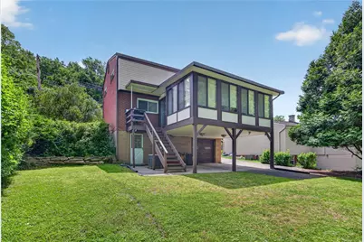 577 Arbor Ln, Pittsburgh, PA 15236 - Photo 17