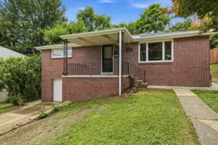 1735 Rebecca St, New Kensington, PA 15068 - Photo 5