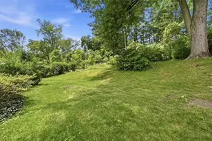 1140 Lakemont Dr, Pittsburgh, PA 15243 - Photo 23