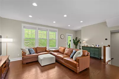 208 Kousa Ln, Peters Township, PA 15367 - Photo 5
