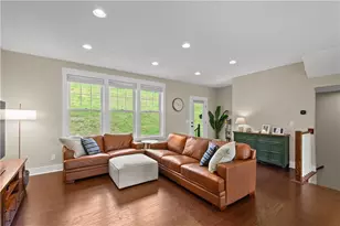 208 Kousa Ln, Peters Township, PA 15367 - Photo 5