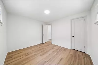 535 Glen Shannon Dr, Pittsburgh, PA 15234 - Photo 13
