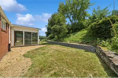 535 Glen Shannon Dr, Pittsburgh, PA 15234 - Photo 29