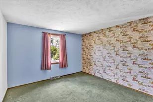 5817 Monongahela Ave, Bethel Park, PA 15102 - Photo 17