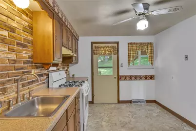 5817 Monongahela Ave, Bethel Park, PA 15102 - Photo 11