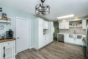 3001 Warren Rd, White Township, PA 15701 - Photo 5
