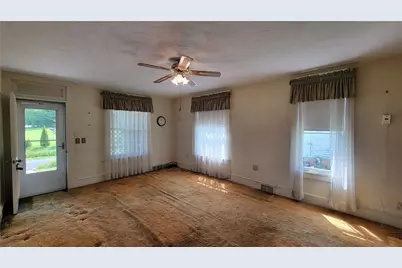 385 Maple Avenue, Hooversville Boro, PA 15936 - Photo 11