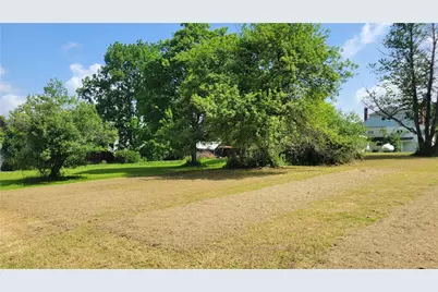 385 Maple Avenue, Hooversville Boro, PA 15936 - Photo 3