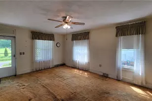 385 Maple Ave, Hooversville Boro, PA 15936 - Photo 13