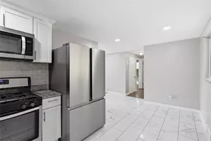 3856 Hilpert St, Pittsburgh, PA 15227 - Photo 7