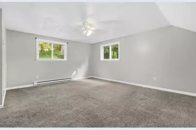 3856 Hilpert St, Pittsburgh, PA 15227 - Photo 17