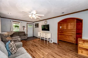 6806 Rte 240 Hwy, Green/Commdre/Prchse, PA 15724 - Photo 5
