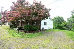 107 Steubenville Pike, Hanover Township, PA 15021 - Photo 3