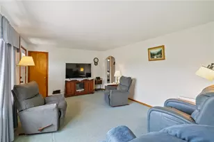 642 Wallace Run Rd, Big Beaver, PA 15010 - Photo 21
