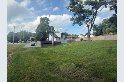 739 State Route 130, Level Green, PA 15206 - Photo 17