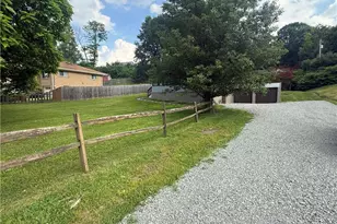 739 State Route 130, Penn Twp, PA 15206 - Photo 27