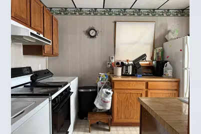 1004 Wallace Street, Vandergrift, PA 15690 - Photo 7