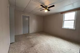 1004 Wallace St, Vandergrift, PA 15690 - Photo 15