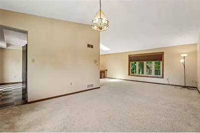129 Green Forest Dr, Economy, PA 15005 - Photo 9