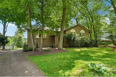129 Green Forest Dr, Economy, PA 15005 - Photo 3