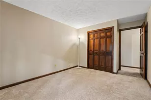 129 Green Forest Dr, Economy, PA 15005 - Photo 19
