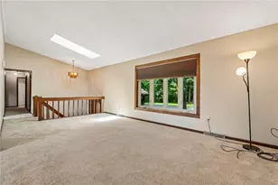 129 Green Forest Dr, Economy, PA 15005 - Photo 5