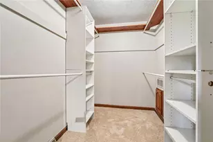 129 Green Forest Dr, Economy, PA 15005 - Photo 17