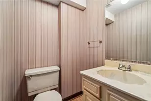 129 Green Forest Dr, Economy, PA 15005 - Photo 25