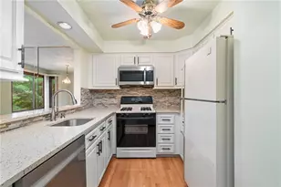 1002 Forest Edge Ct, Pittsburgh, PA 15090 - Photo 27