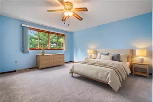 1002 Forest Edge Ct, Pittsburgh, PA 15090 - Photo 11