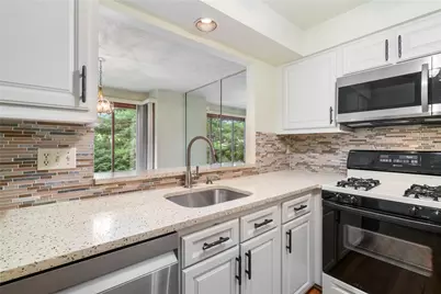 1002 Forest Edge Ct, Pittsburgh, PA 15090 - Photo 27