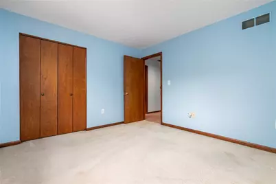1002 Forest Edge Ct, Pittsburgh, PA 15090 - Photo 37