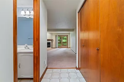 1002 Forest Edge Ct, Pittsburgh, PA 15090 - Photo 17